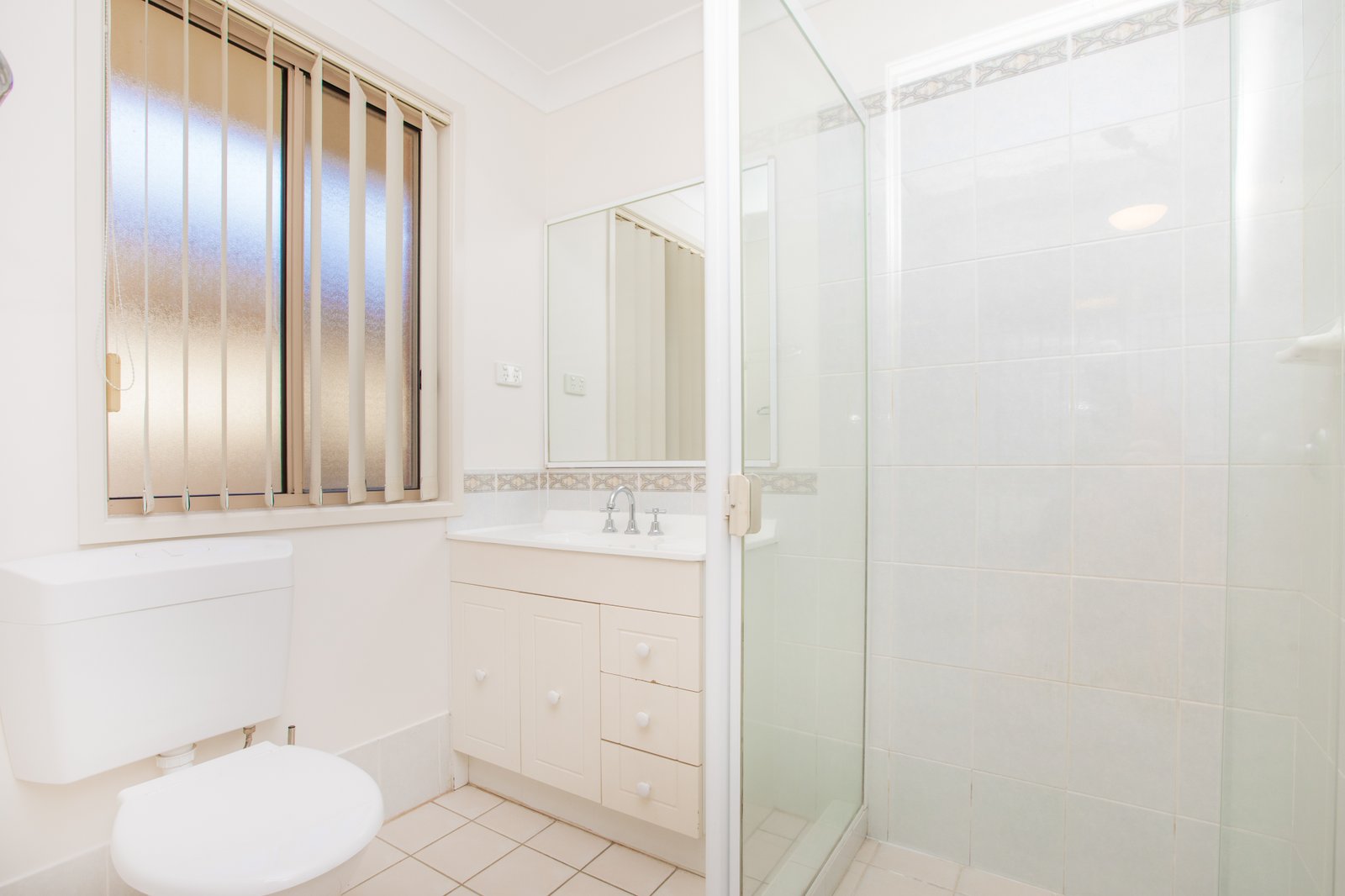 66 Somerset Drive THORNTON 14