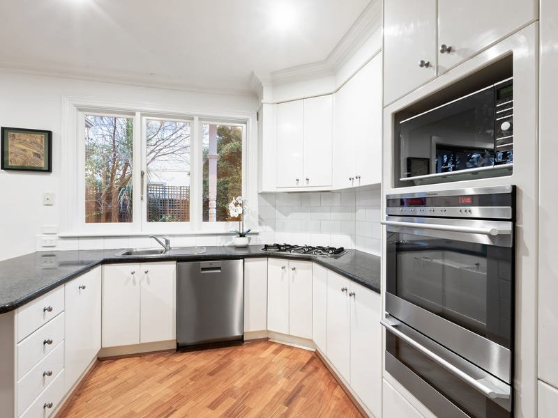 Real Estate and Property in 66 St Georges Road, Elsternwick, VIC