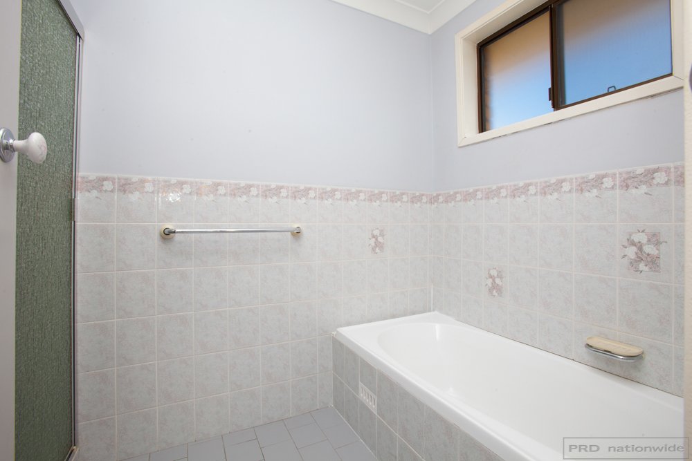 66 Standen Drive BRANXTON 15