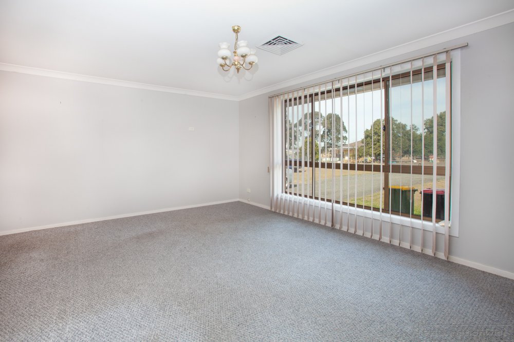 66 Standen Drive BRANXTON 16