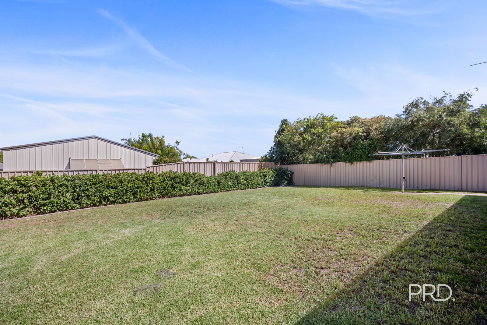 66 Strickland Drive BOOROOMA 18