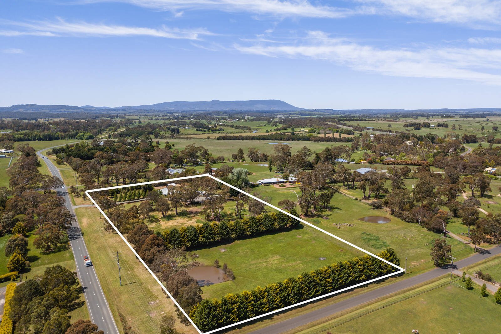 Real Estate and Property in 66 Trio Road, Kyneton, VIC