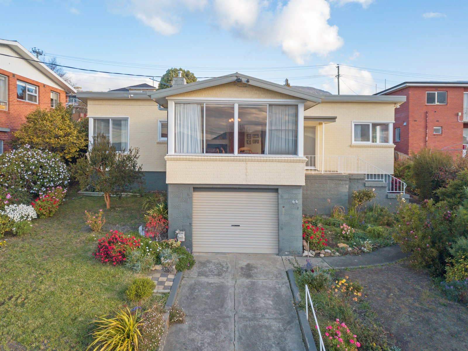 66 Twelfth Avenue WEST MOONAH 3