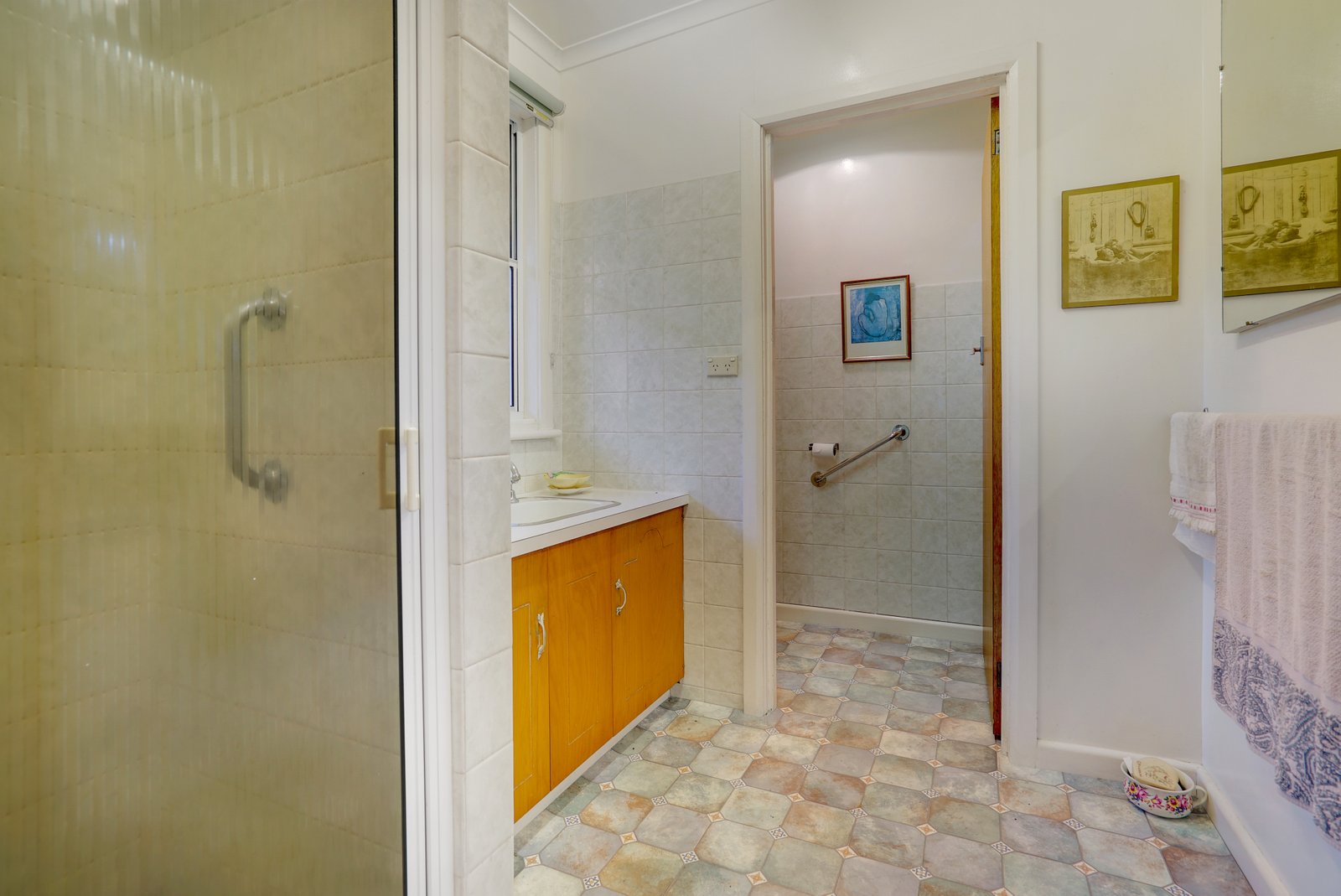 66 Twelfth Avenue WEST MOONAH 19