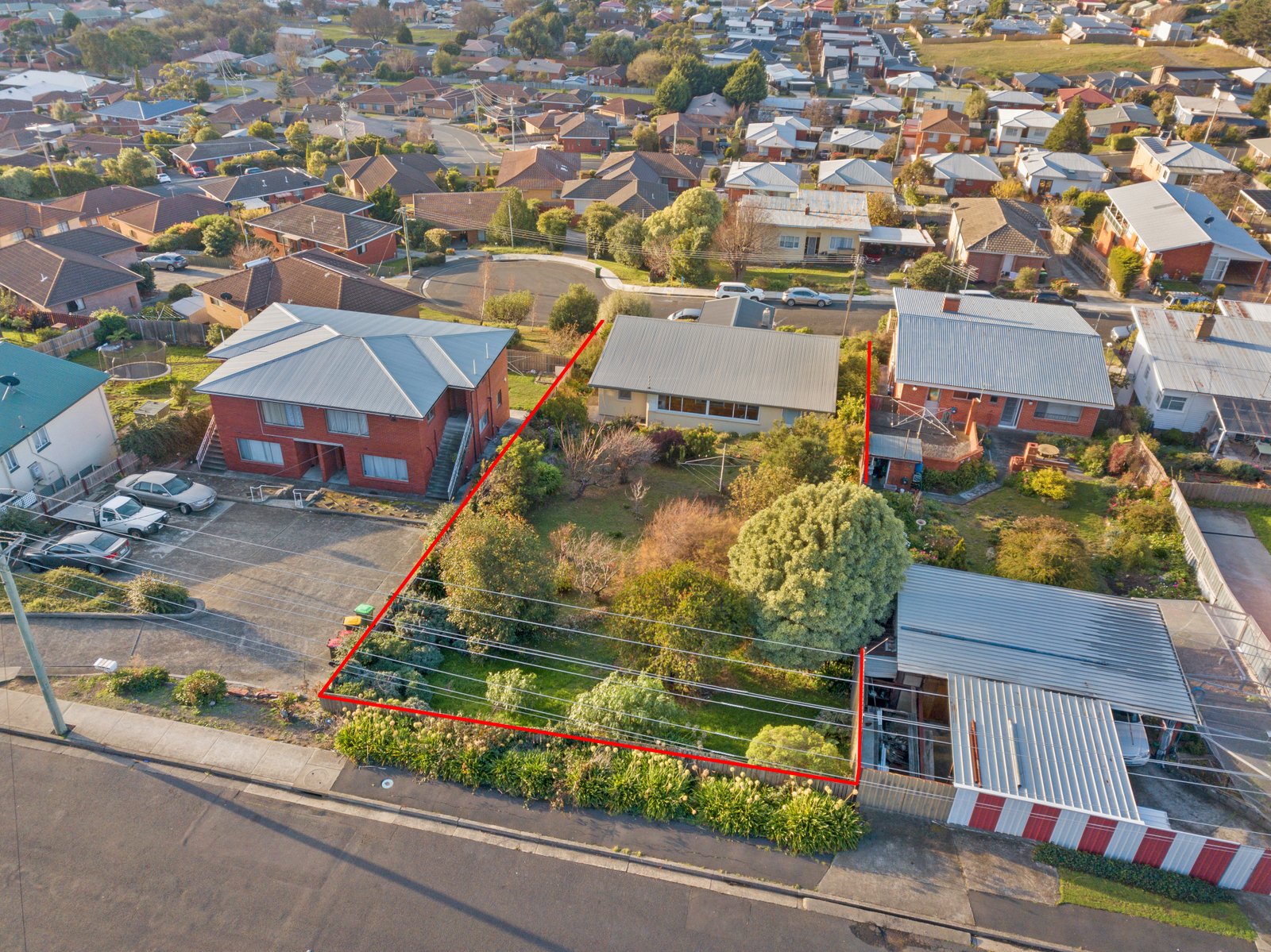 66 Twelfth Avenue WEST MOONAH 22