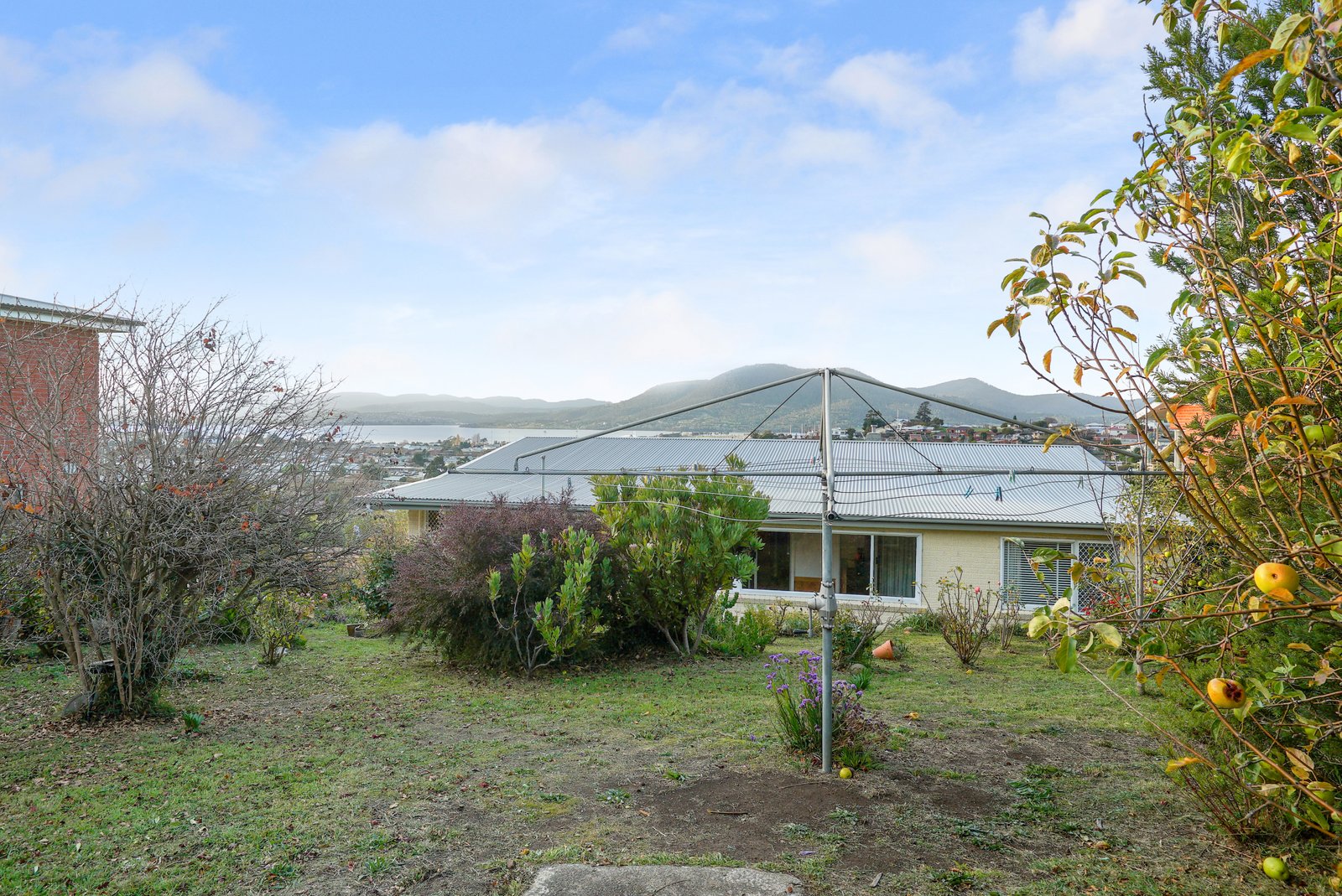 66 Twelfth Avenue WEST MOONAH 26