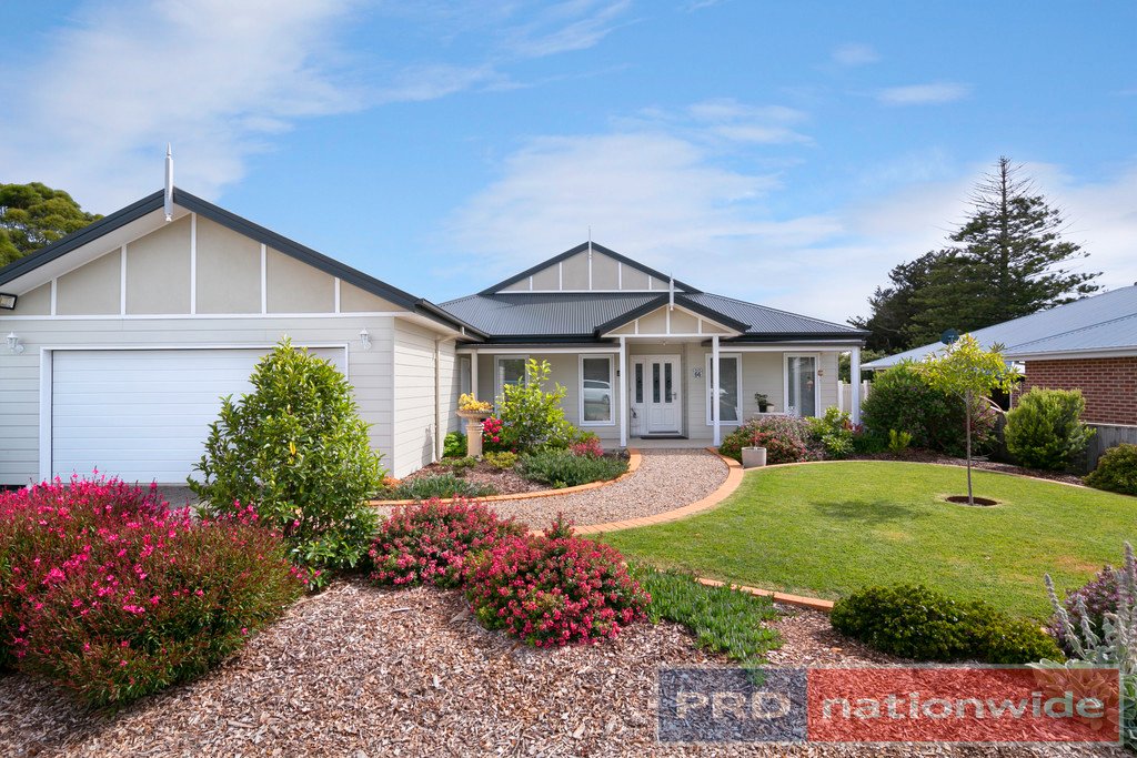 66 Urquhart Street GORDON 1