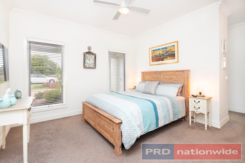 66 Urquhart Street GORDON 6