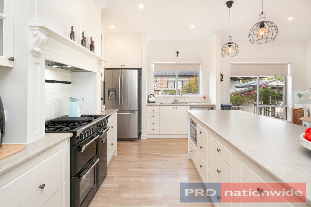 66 Urquhart Street GORDON 11