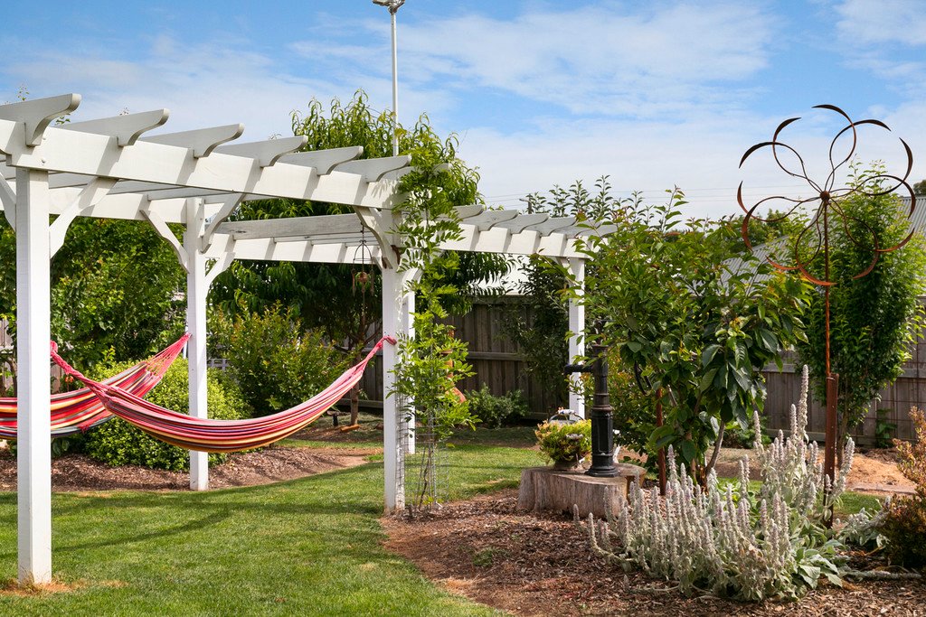 66 Urquhart Street GORDON 14