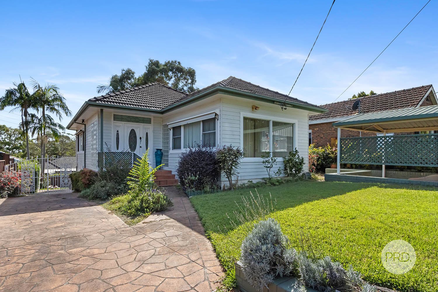 66 Valentia Ave  LUGARNO 1