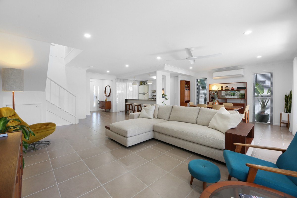 66 Venice Street Burleigh Waters 12