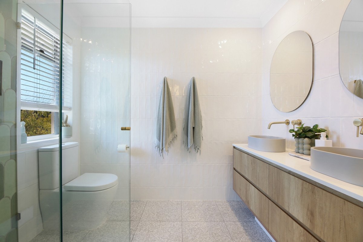 66 Venice Street Burleigh Waters 18