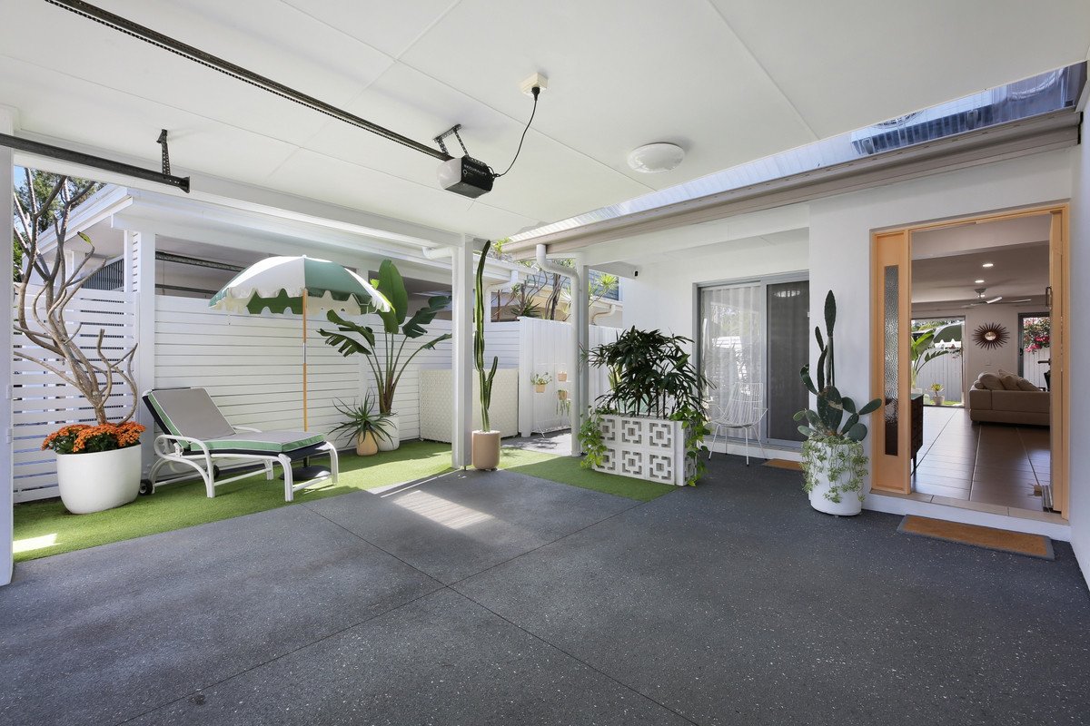 66 Venice Street Burleigh Waters 24