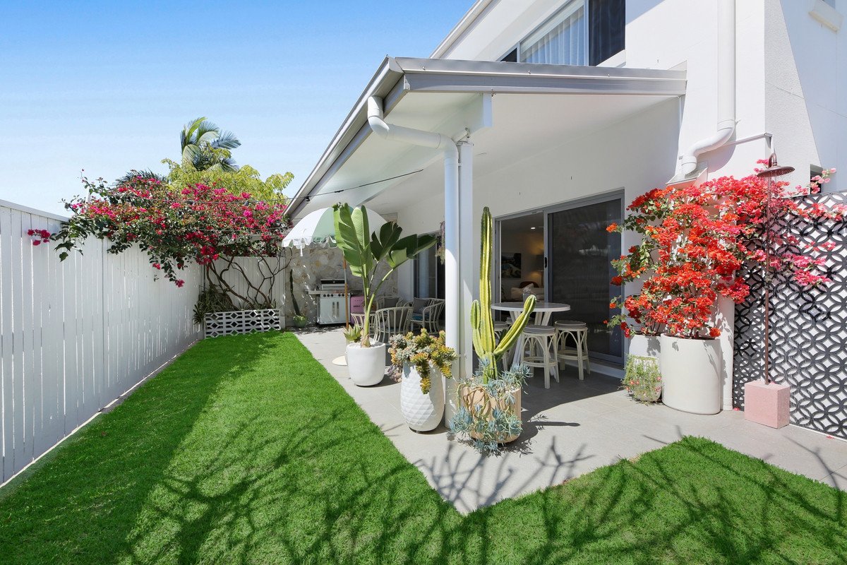 66 Venice Street Burleigh Waters 3