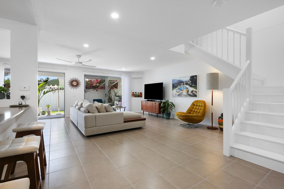 66 Venice Street Burleigh Waters 4