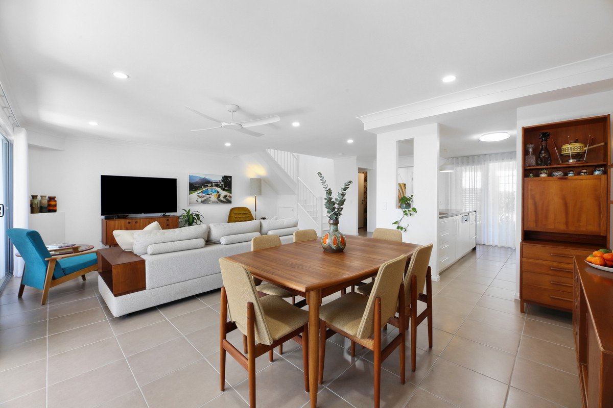 66 Venice Street Burleigh Waters 8