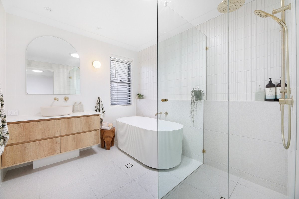 66 Venice Street Burleigh Waters 21