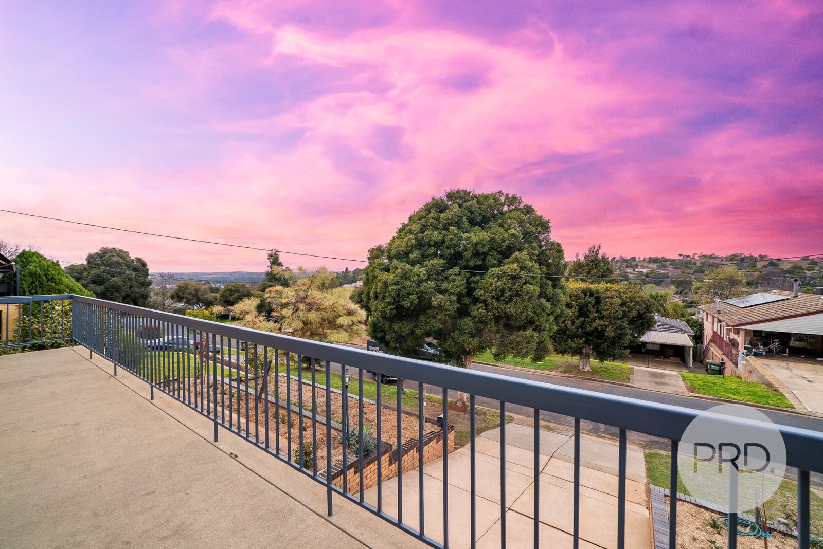 66 Warrawong Street KOORINGAL 4