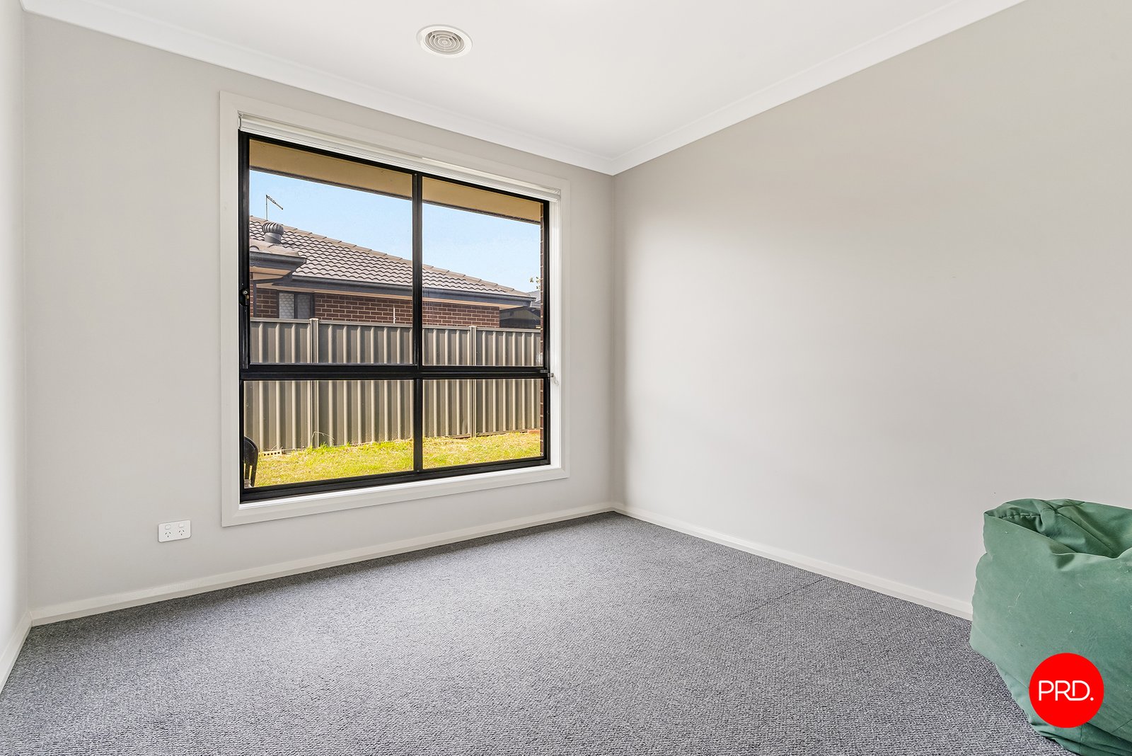 66 Whirrakee Parade HUNTLY 7