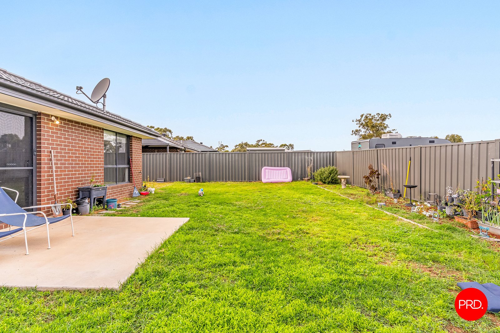 66 Whirrakee Parade HUNTLY 12