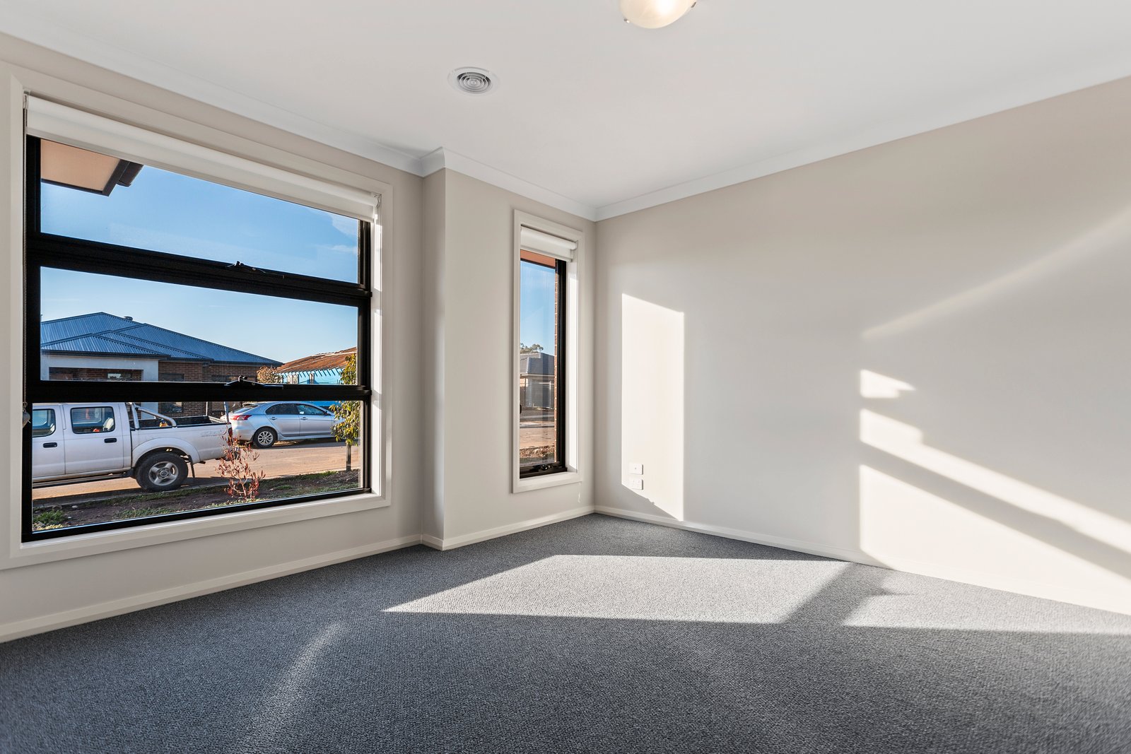 66 Whirrakee Parade HUNTLY 6