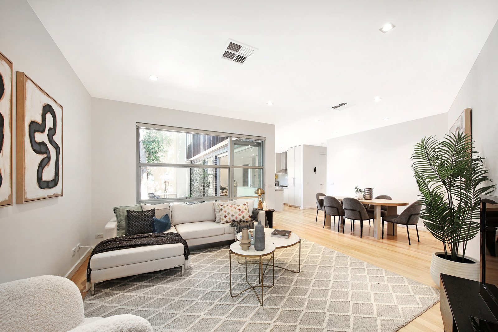 Gallery: 6/60-62 Milroy Street
