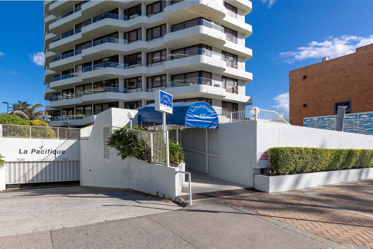6/60 Goodwin Terrace BURLEIGH HEADS 18