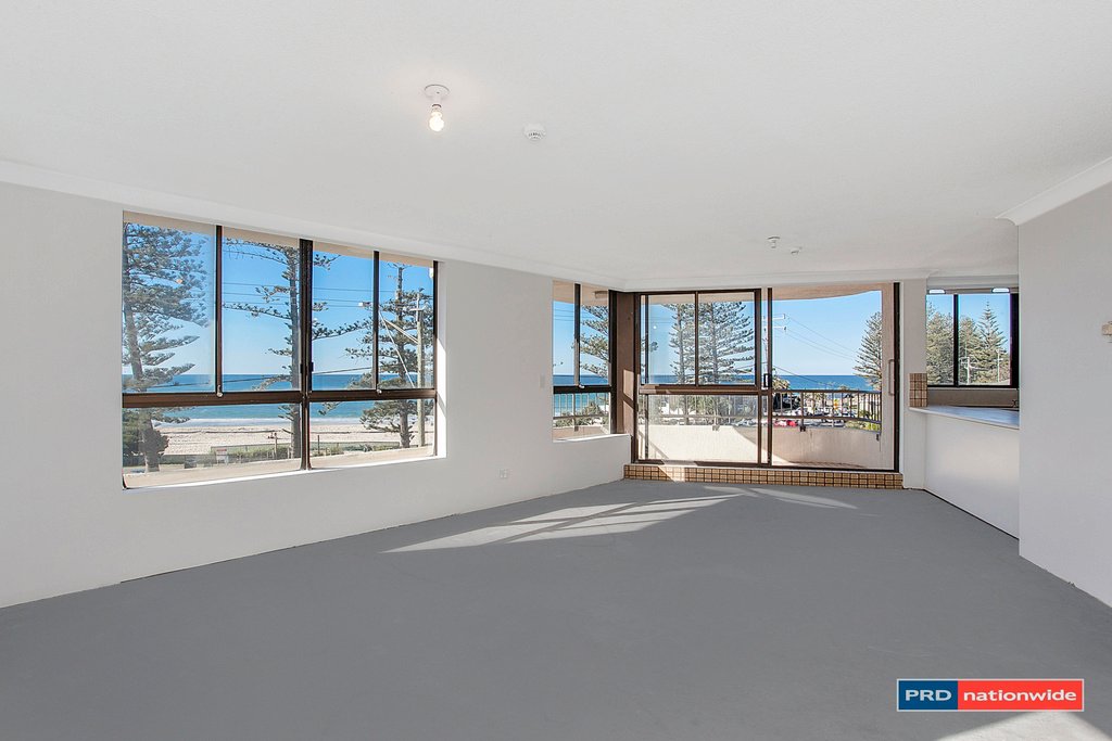 6/60 Goodwin Terrace BURLEIGH HEADS 5