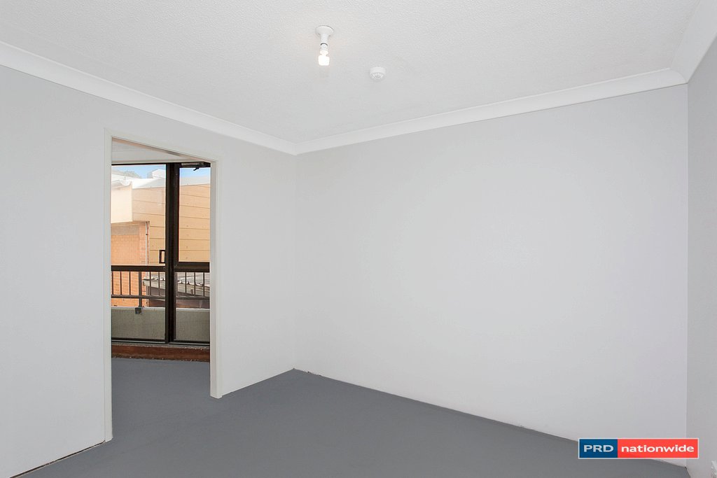 6/60 Goodwin Terrace BURLEIGH HEADS 8