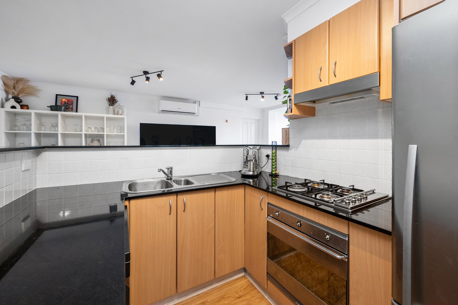 6/60 Harbourne Road KINGSFORD 6