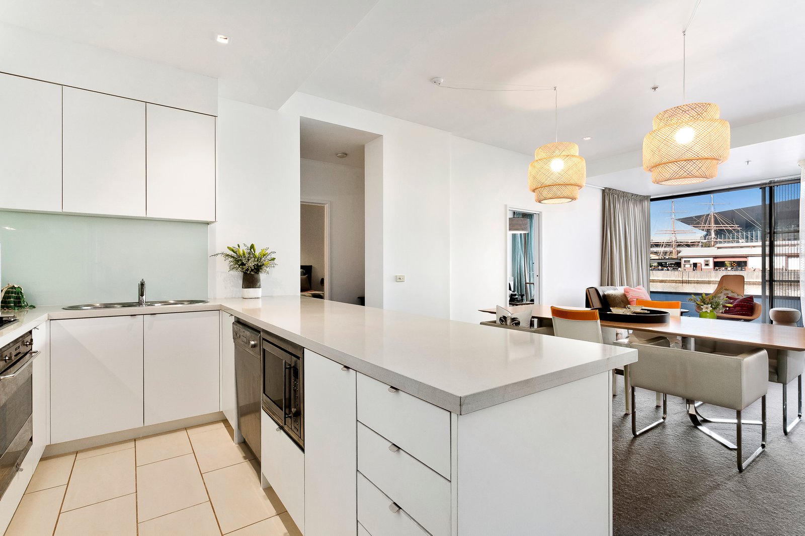 Gallery: 6/60 Siddeley Street