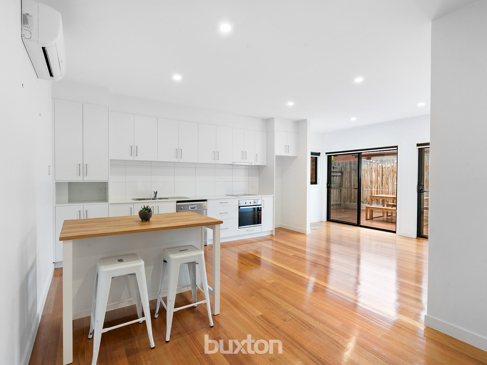 Gallery: 6/61 Bondi Road
