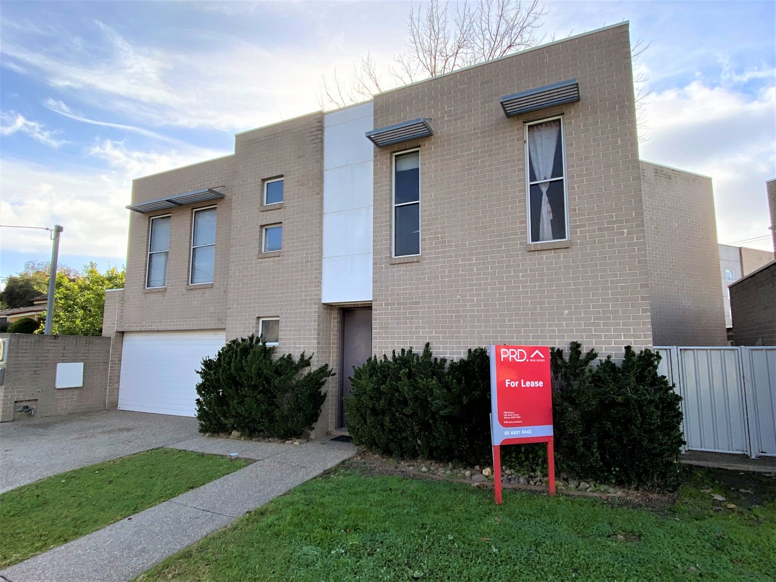 662 Holmwood Cross ALBURY 1