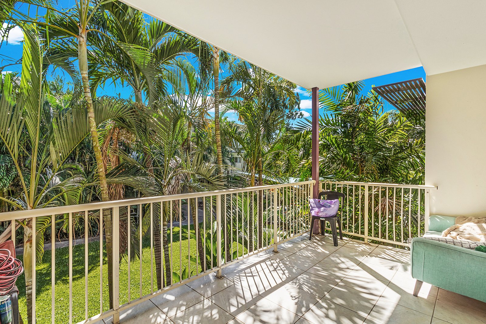 66/21 Shute Harbour Road CANNONVALE 2