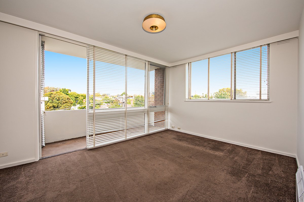 Gallery: 6/63 Hawksburn Road
