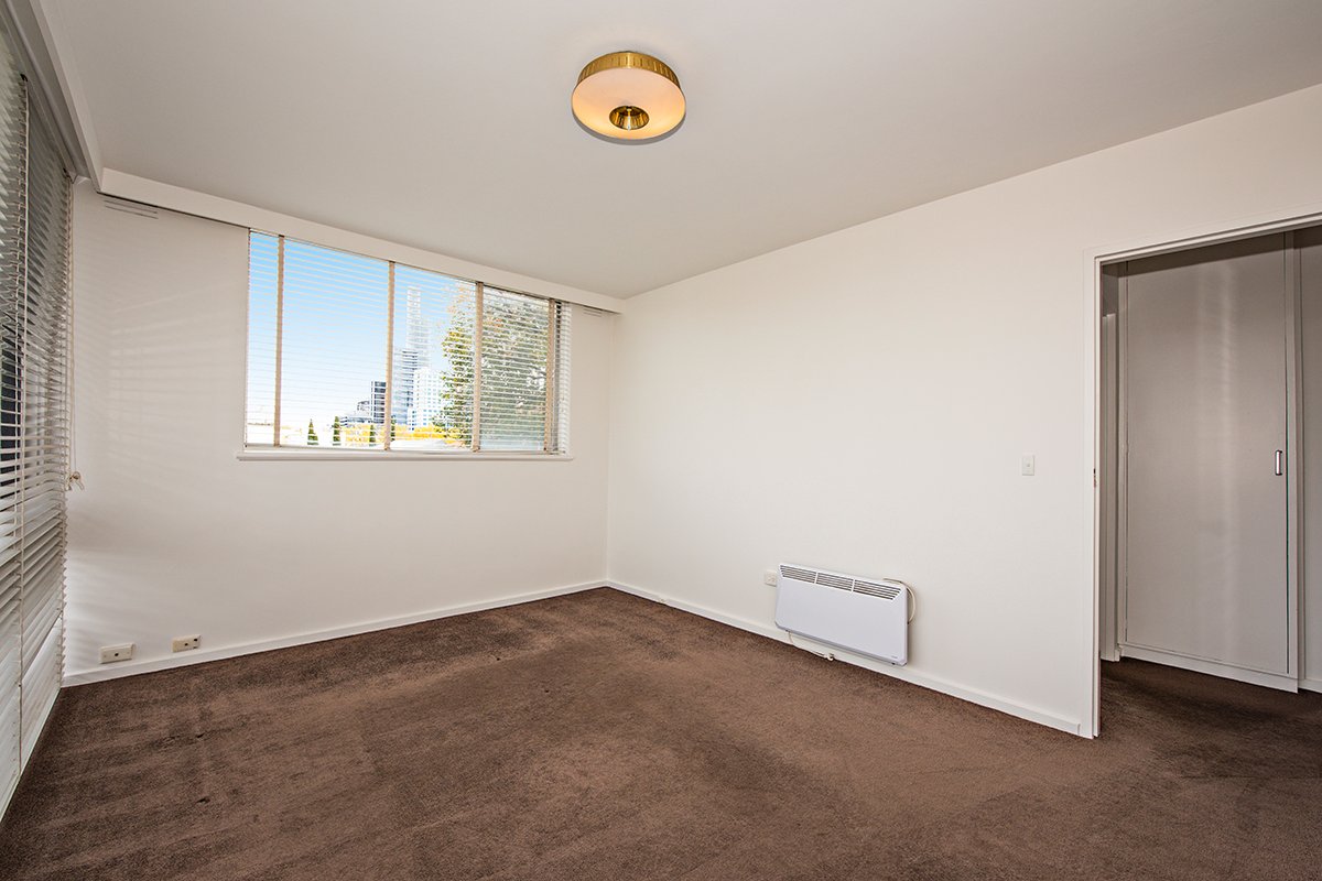 Gallery: 6/63 Hawksburn Road