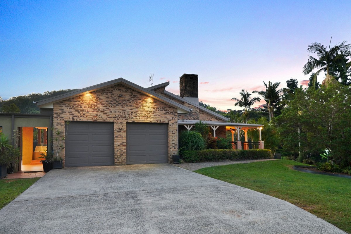 664 Currumbin Creek Road Currumbin Valley 9
