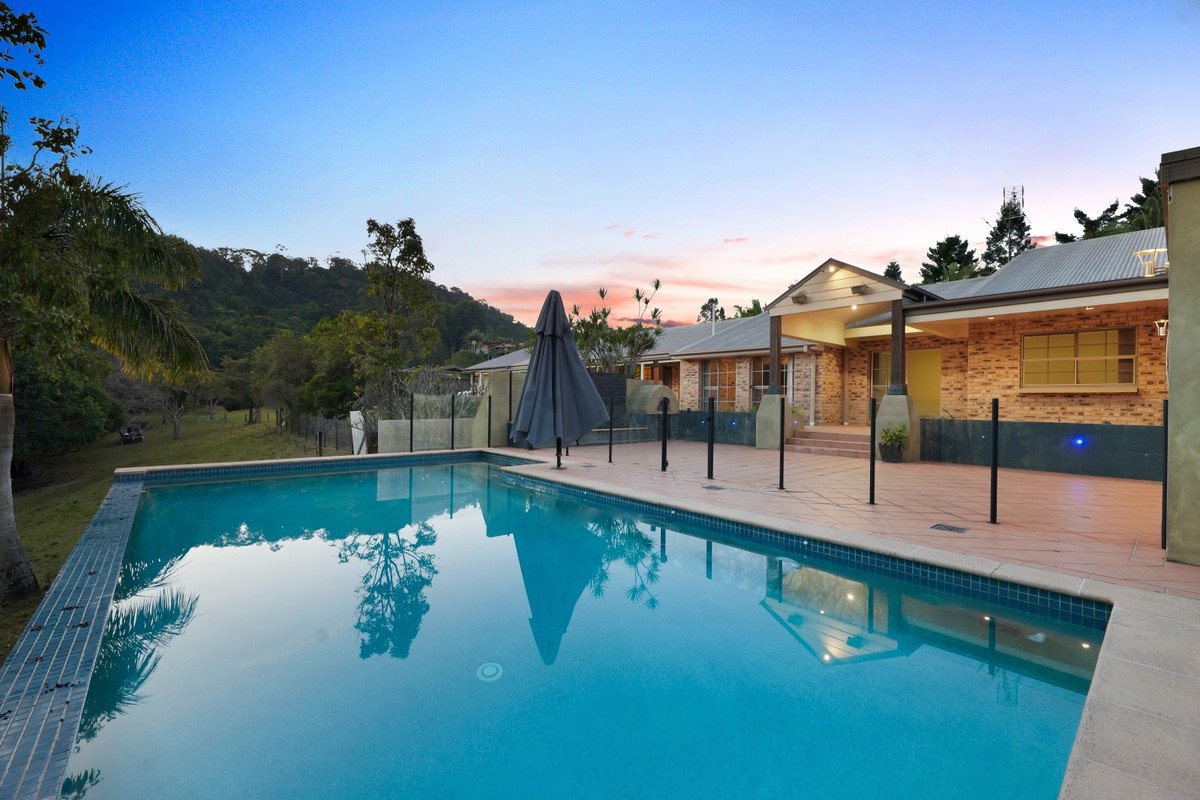 664 Currumbin Creek Road Currumbin Valley 24