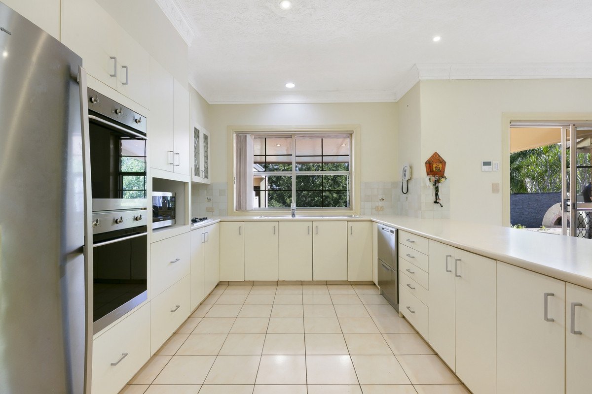 664 Currumbin Creek Road Currumbin Valley 32