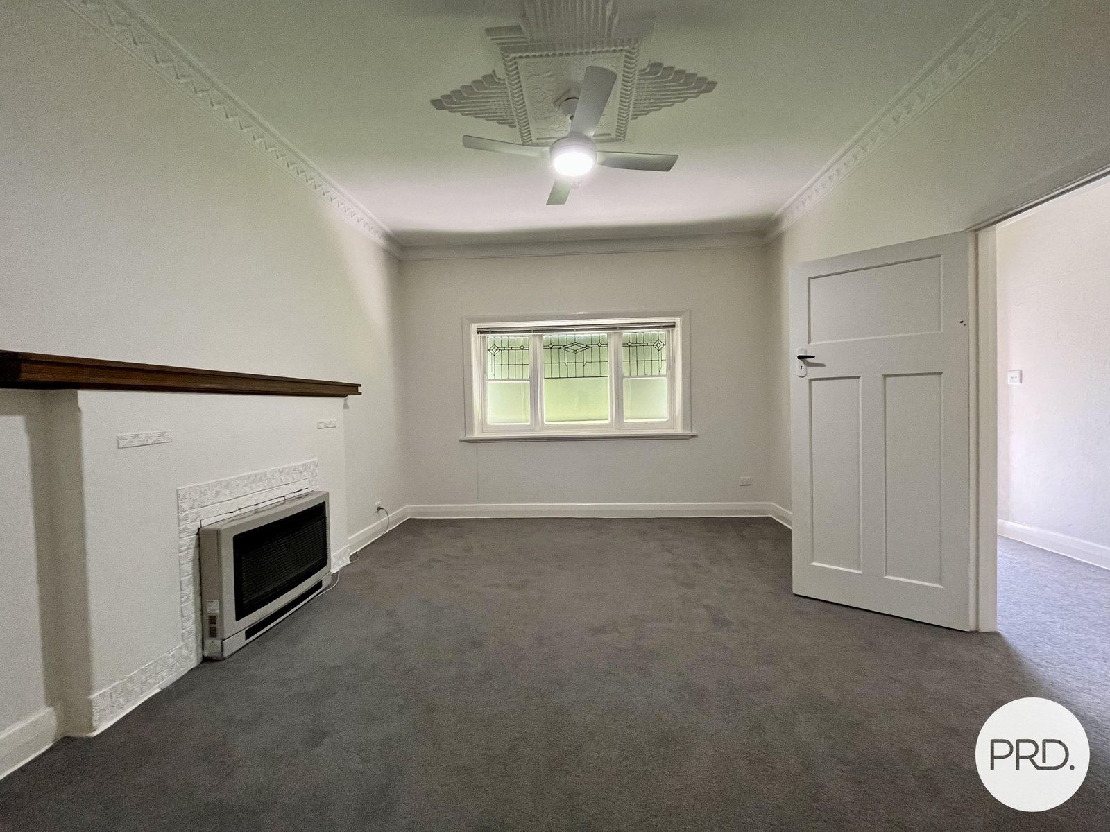 664 Kiewa Street ALBURY 5