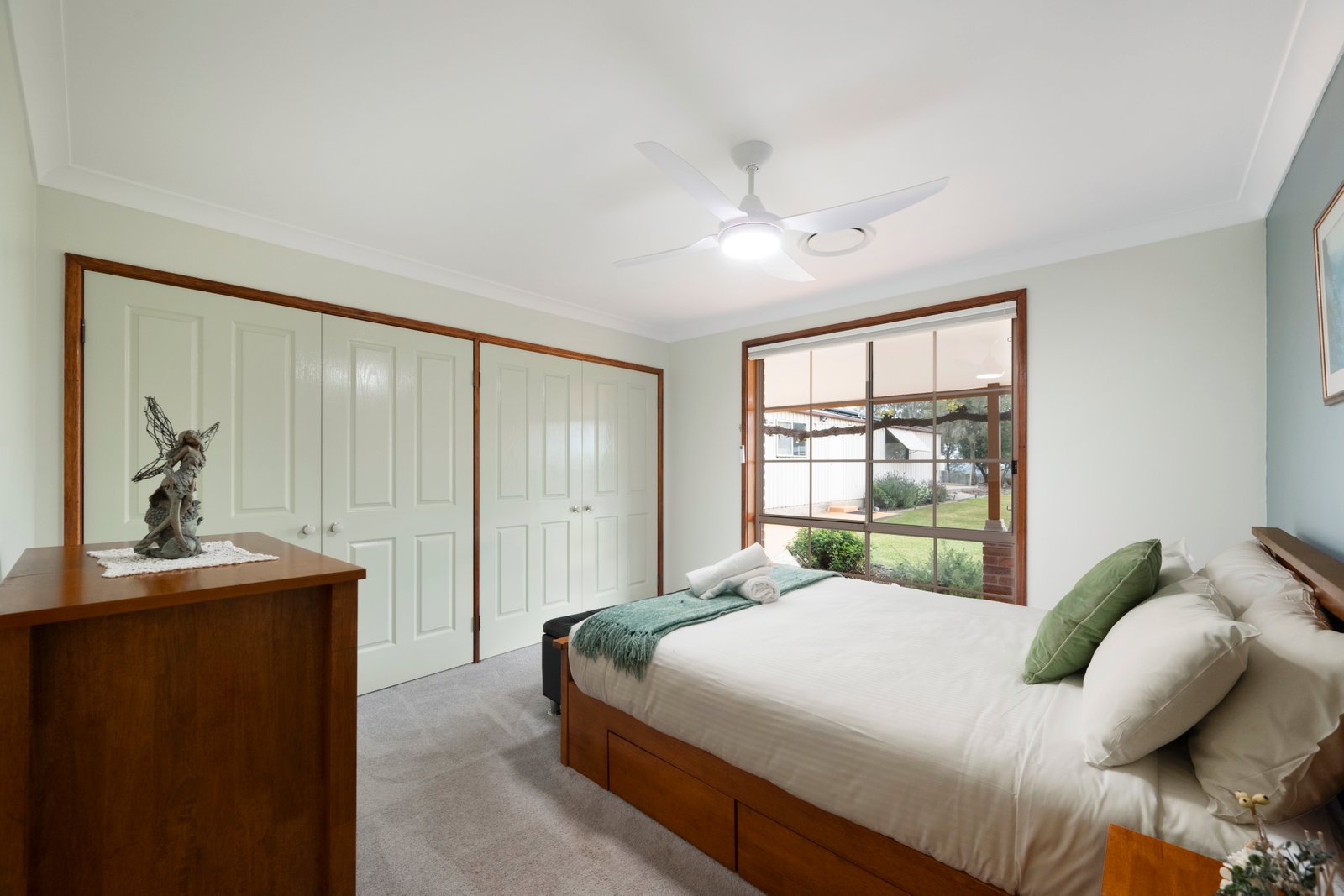 664 Old North Road ALLANDALE 12