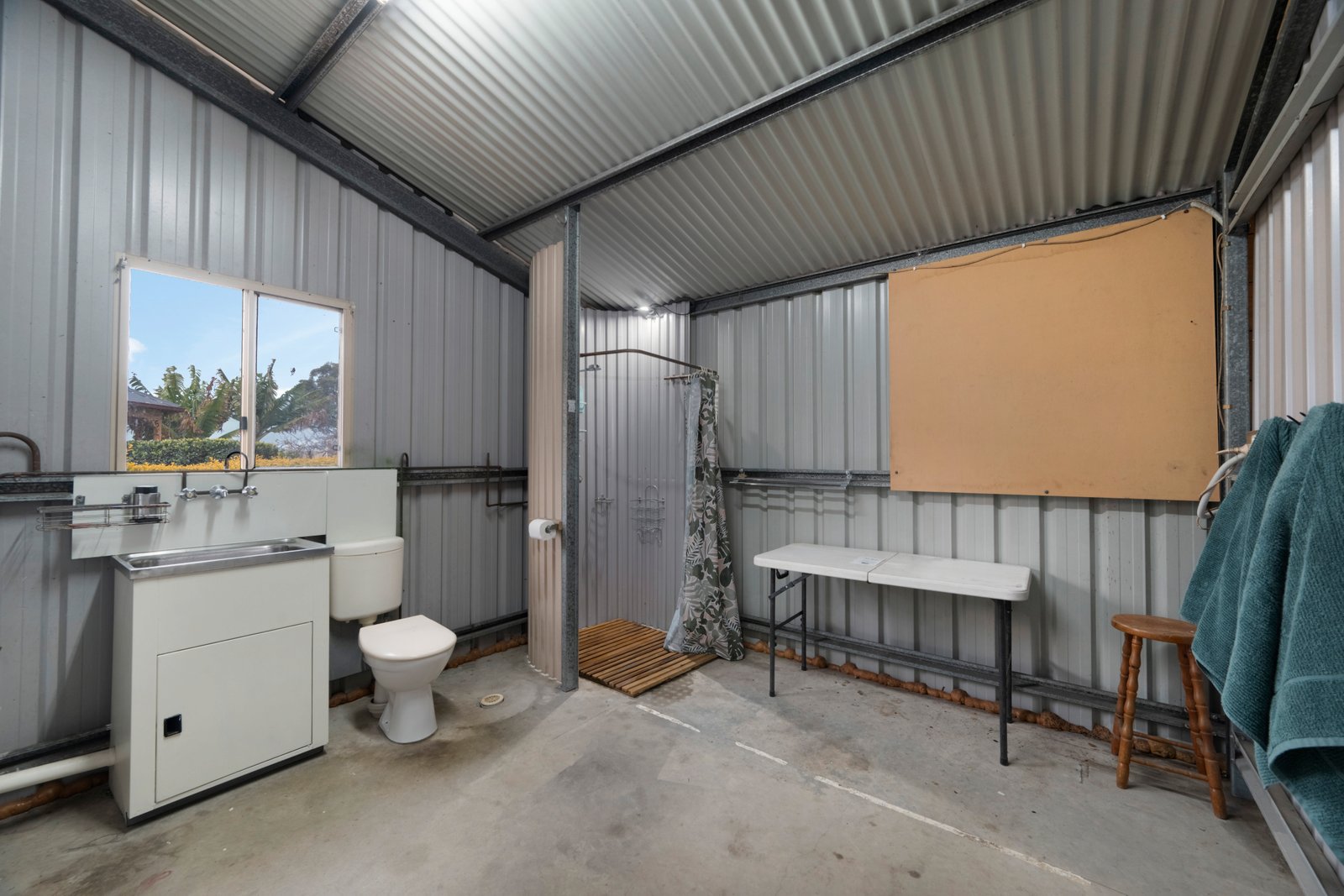 664 Old North Road ALLANDALE 19