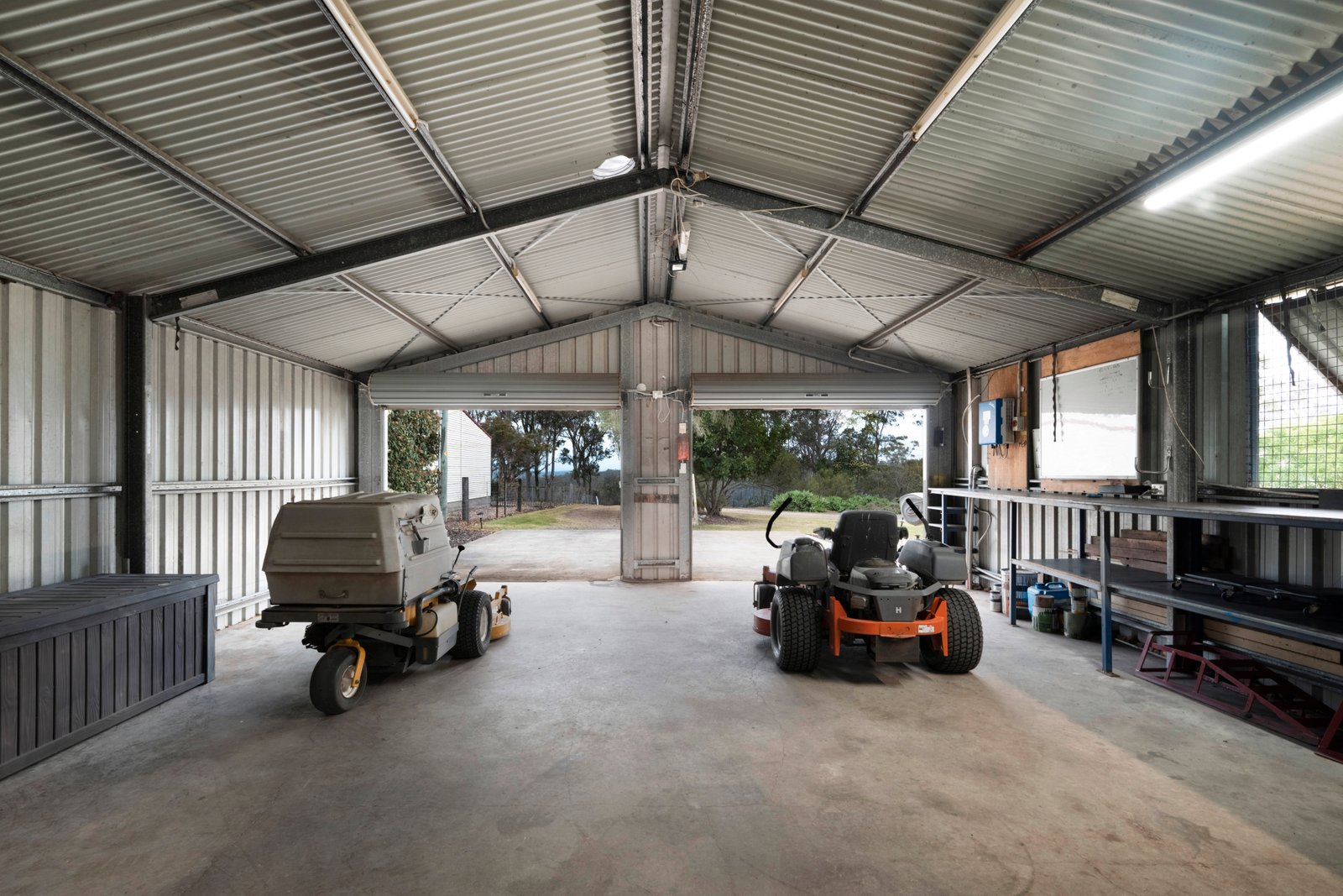 664 Old North Road ALLANDALE 21
