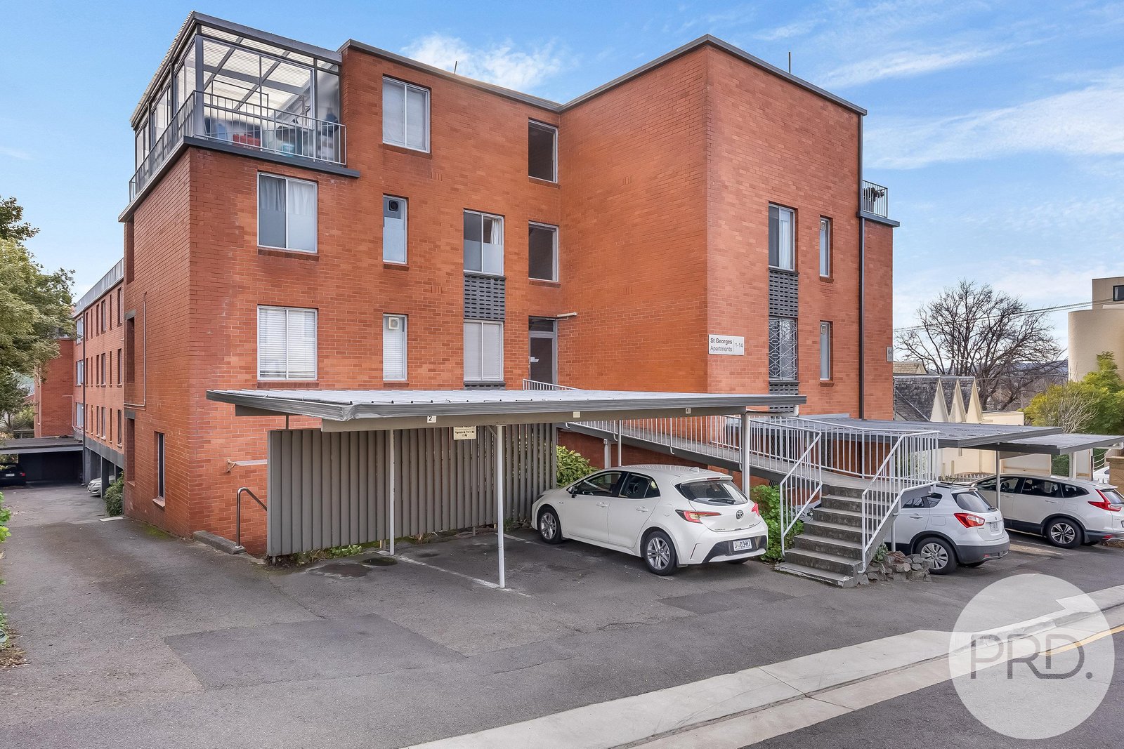 6/64 St Georges Terrace BATTERY POINT 18
