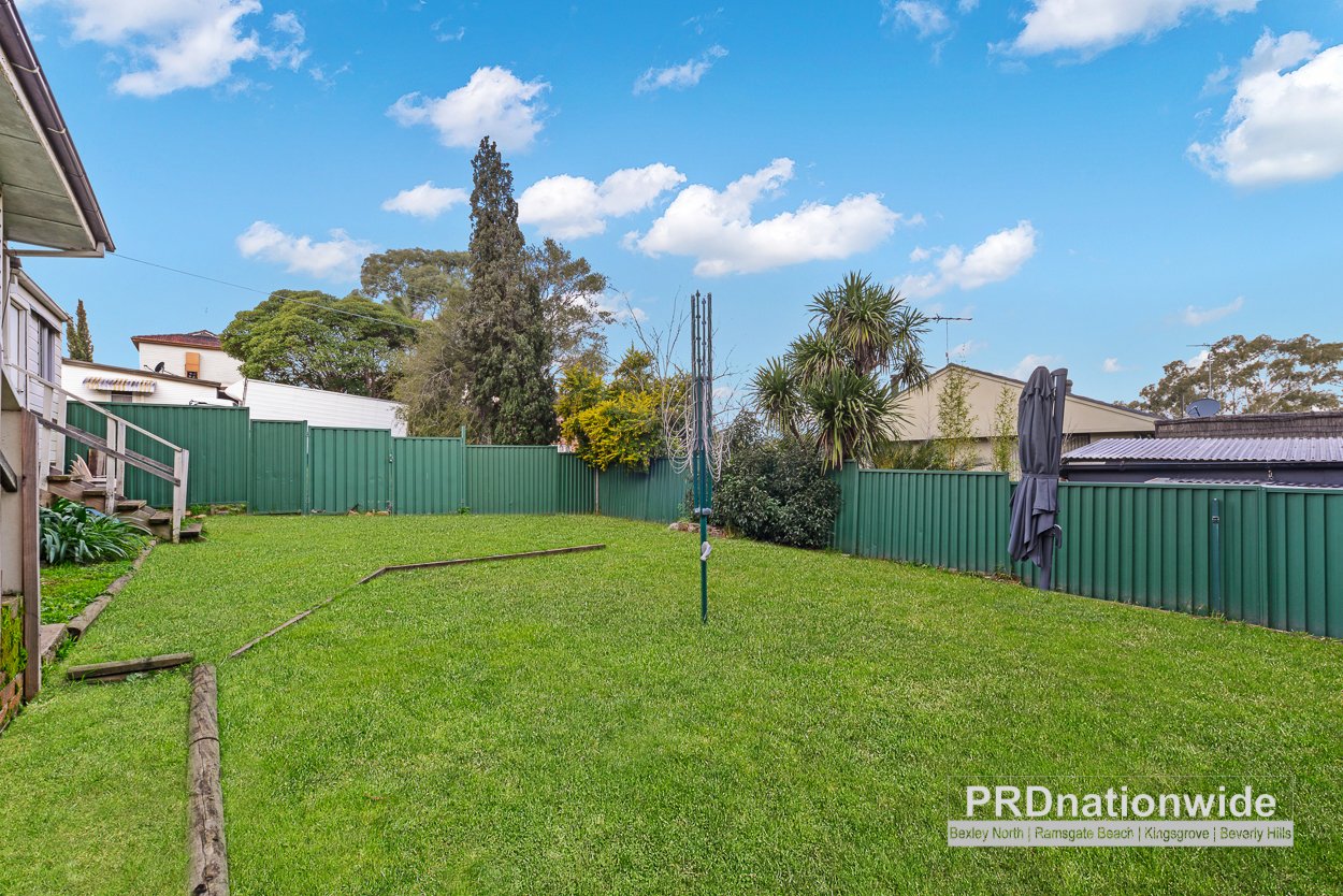 665 Forest Road PEAKHURST 6