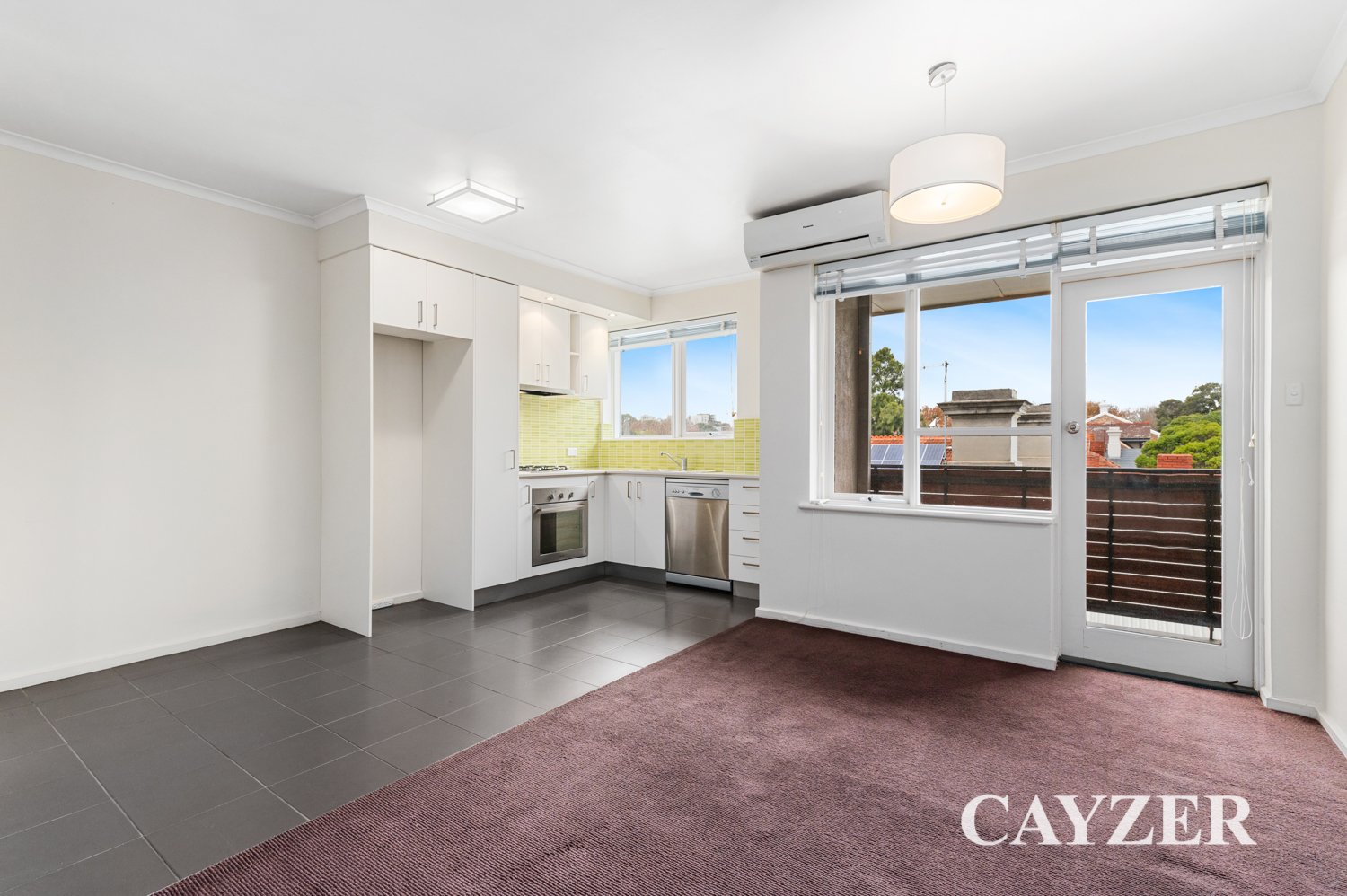 Gallery: 6/66 Park Street
