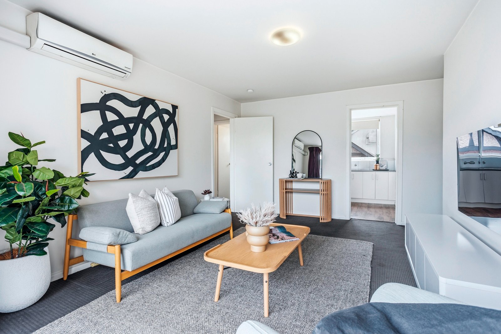 Gallery: 6/67 Ballarat Road
