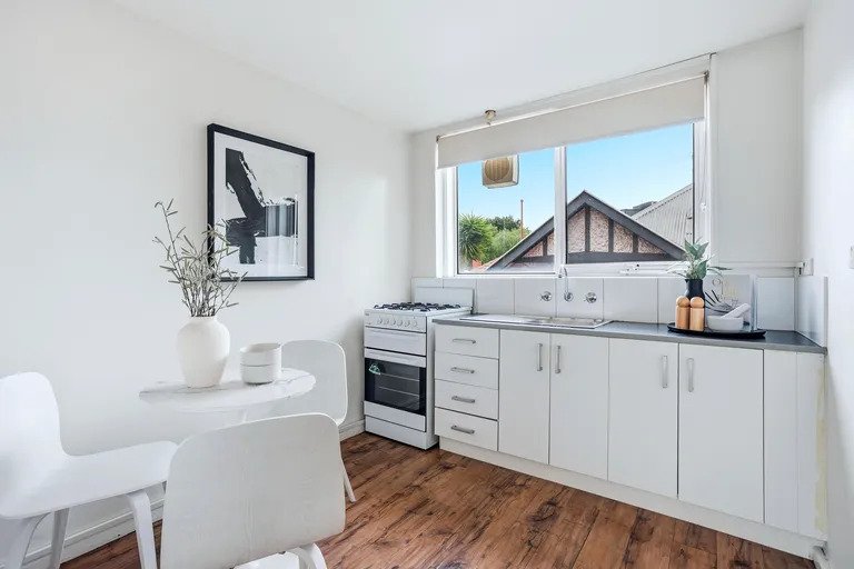 Gallery: 6/67 Ballarat Road