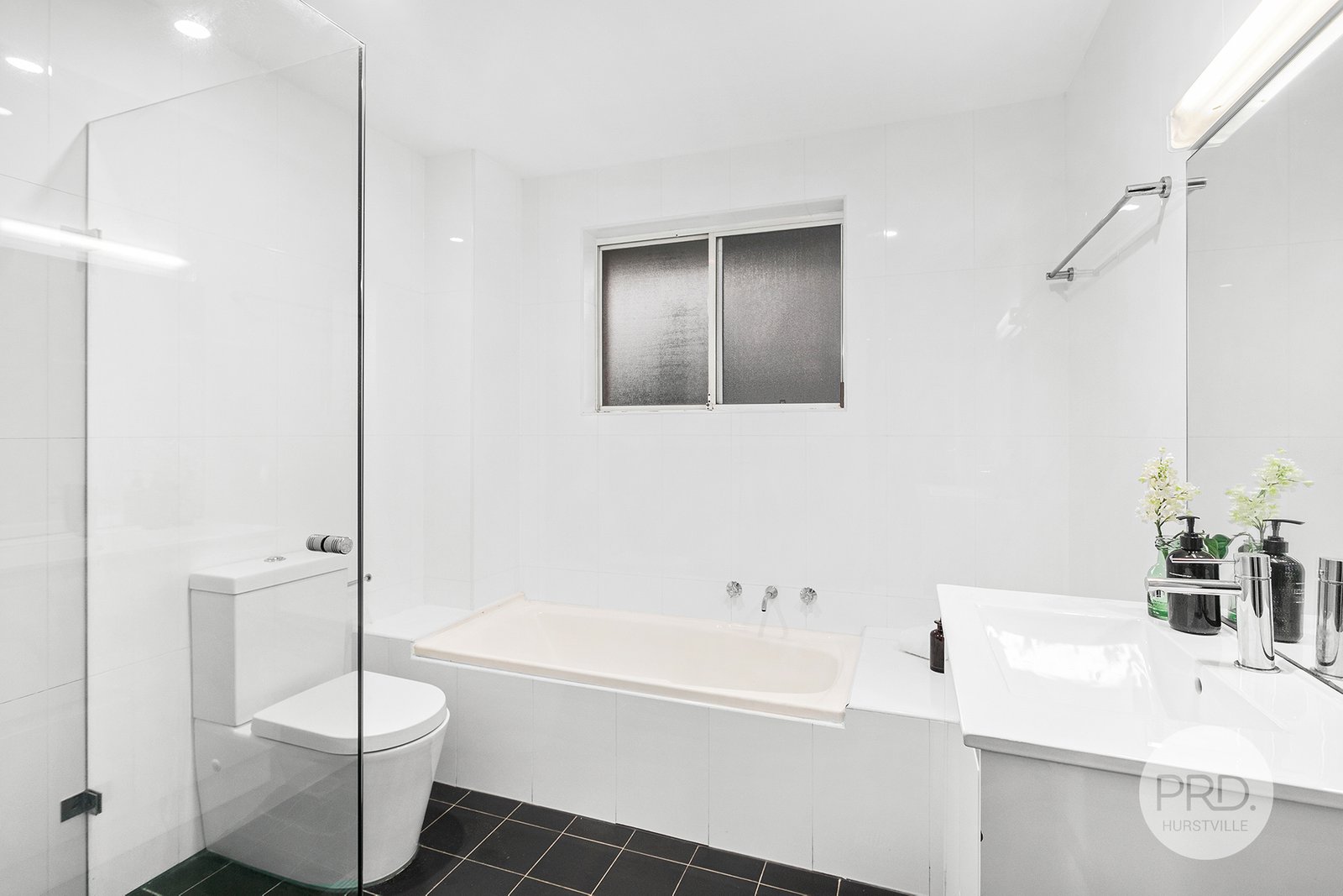 6/67 Hudson Street HURSTVILLE 4
